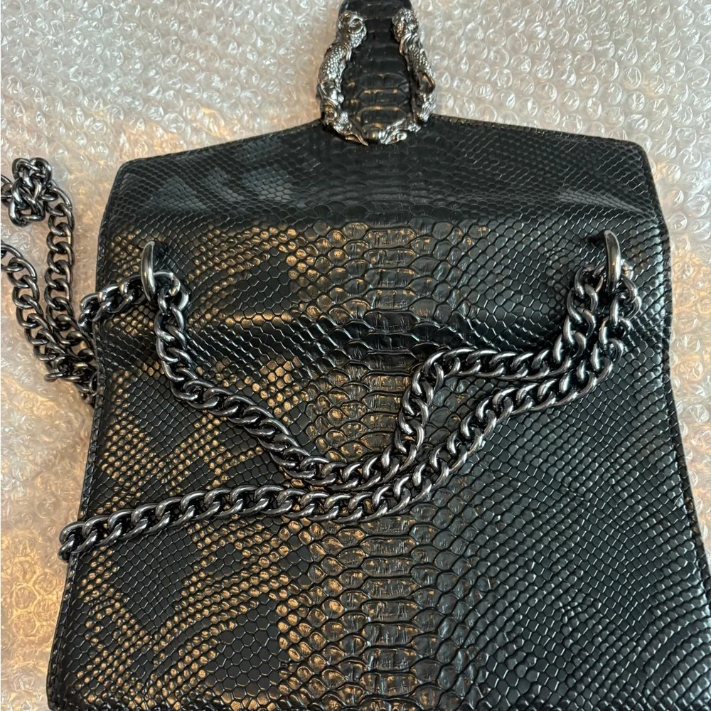 Purse - Picture 3 of 6